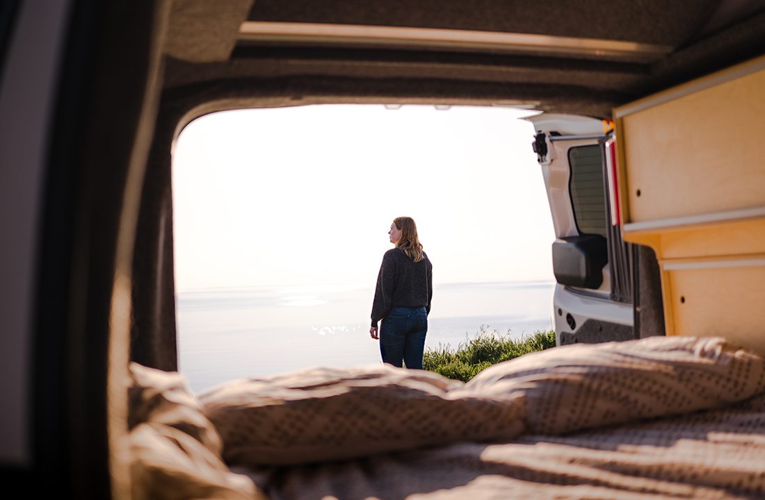 Camper Leavv uitzicht over zee